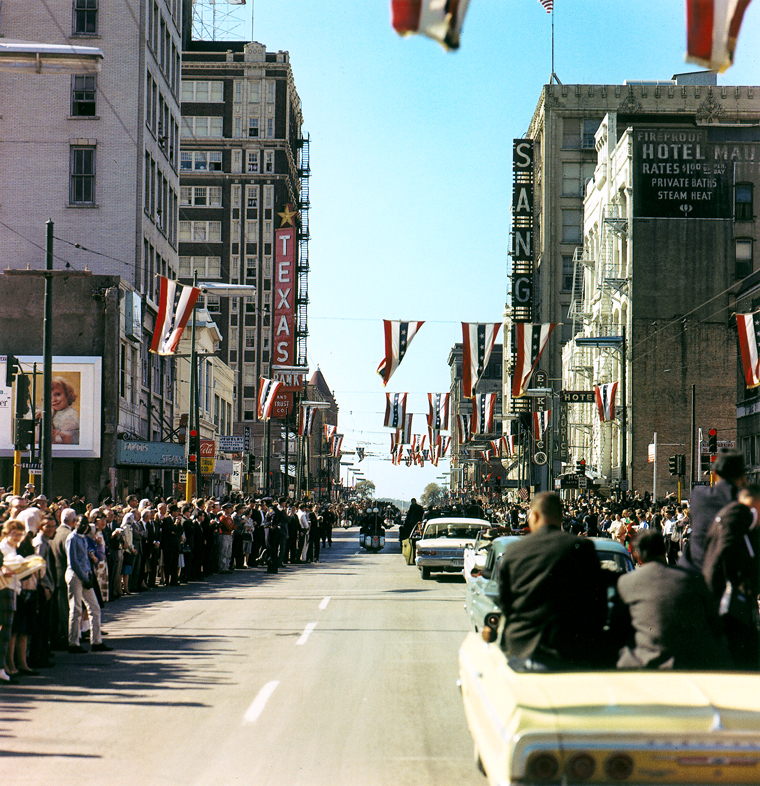 President Kennedy's motorcade travelling along Main Street in Dallas on 22 November 1963